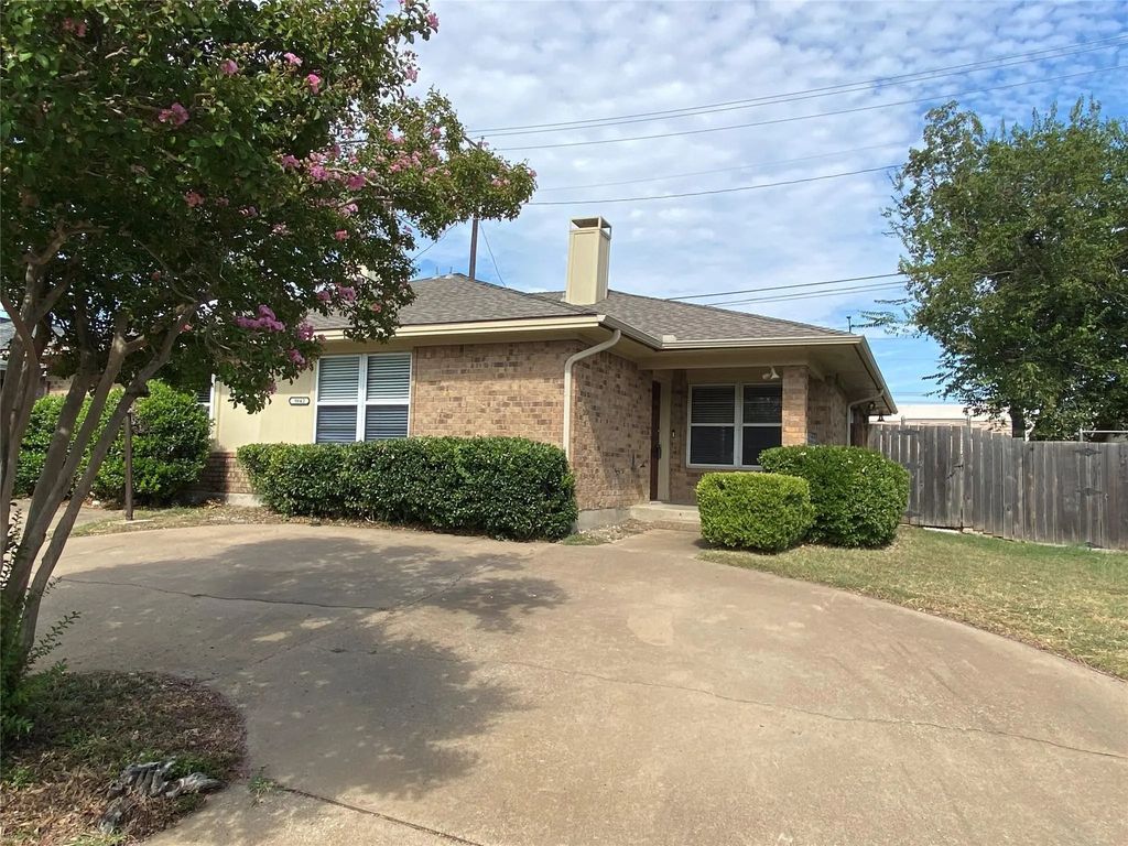 9842 Camfield Avenue, Frisco