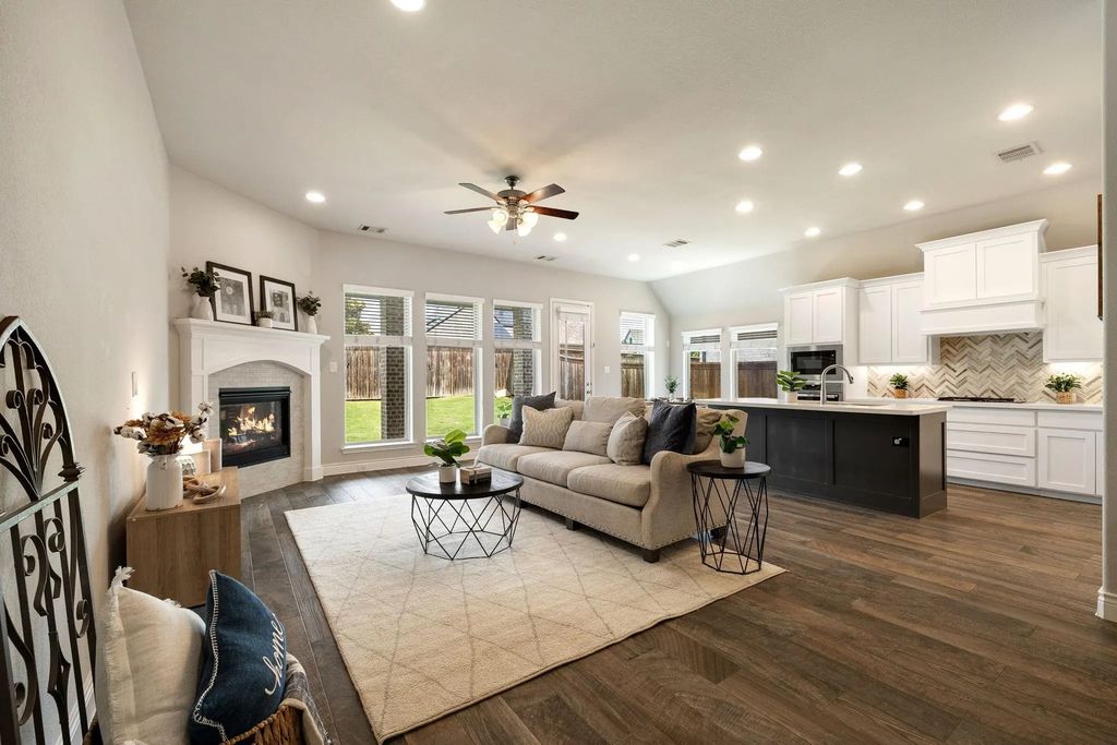 827 Esk Avenue, Celina