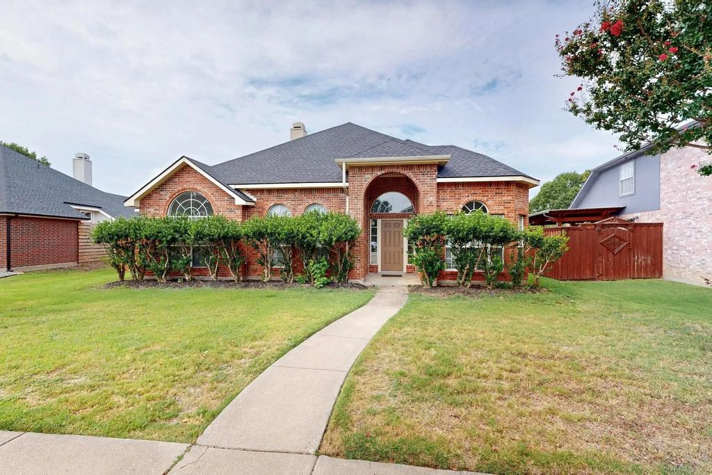 911 Morningside Lane, Allen