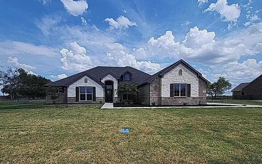 1623 Emilia Drive, Farmersville