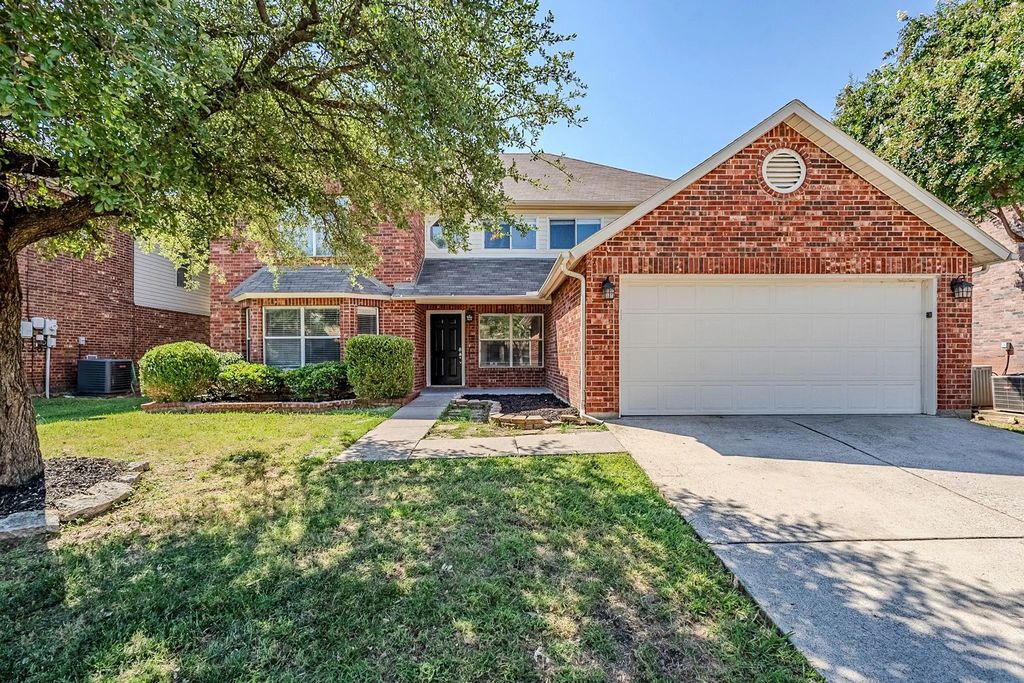 204 Kissimmee Drive, Arlington