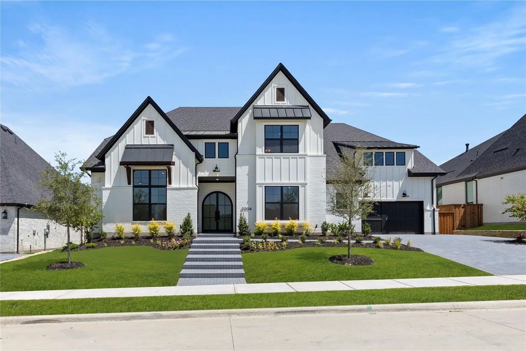 2204 Sir Barton Street, Celina