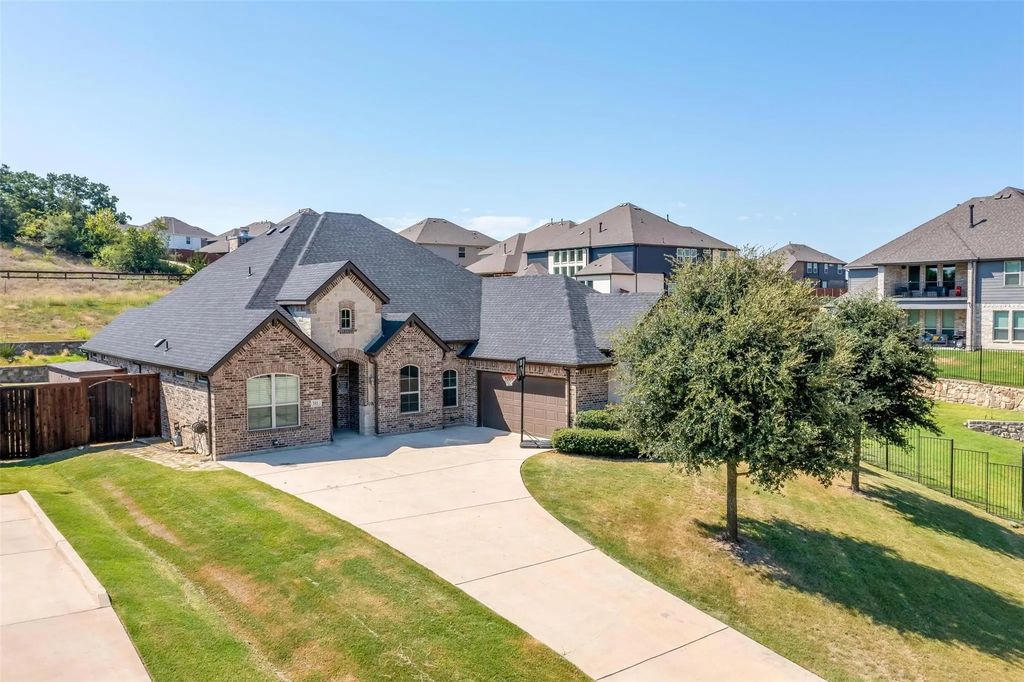 341 Landview Drive, Burleson