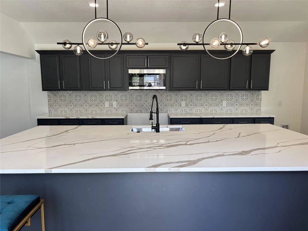 5233 Arbor Glen Road, The Colony