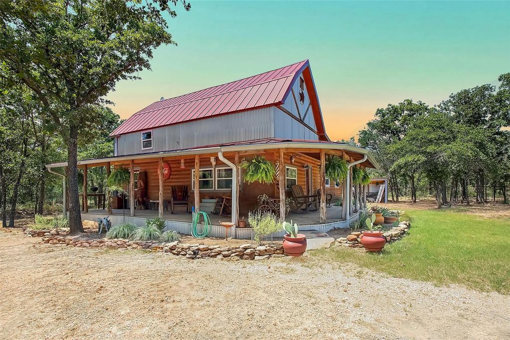 320 Rocky Mound Road, Graham