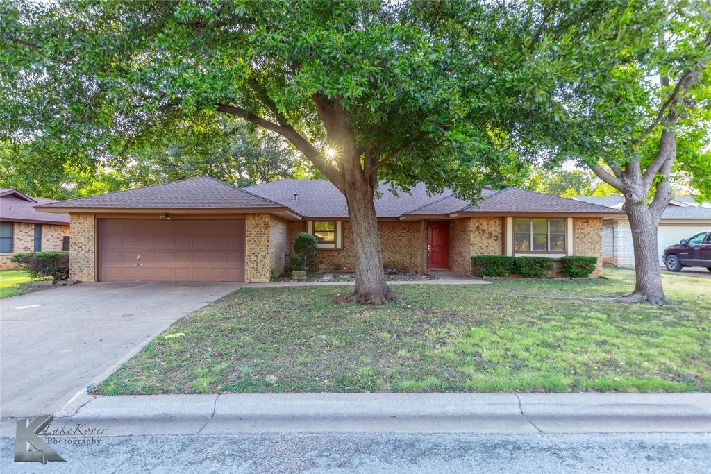 4733 Royal Court Circle, Abilene