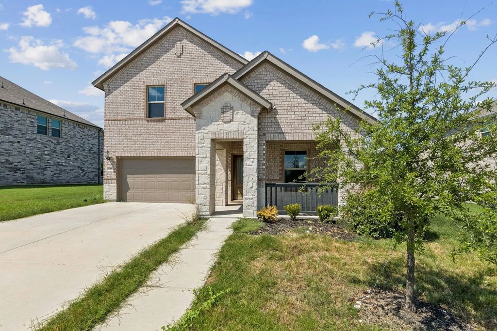 309 Mohan Drive, Royse City
