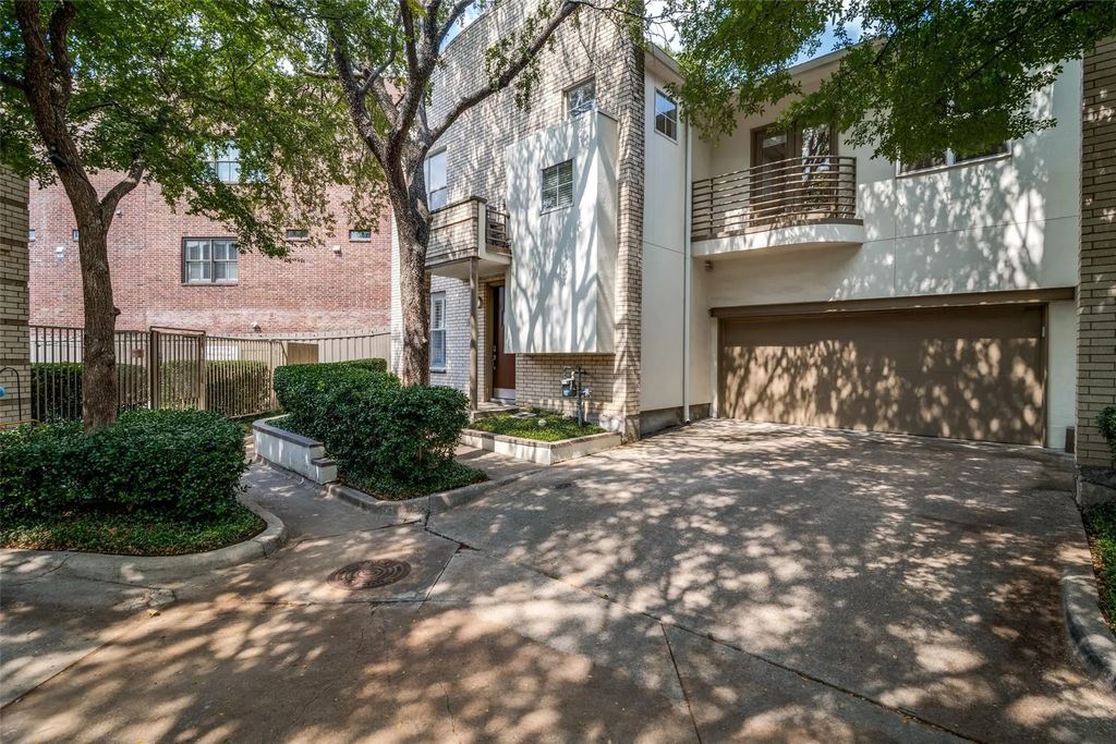3925 Wycliff Avenue, Dallas