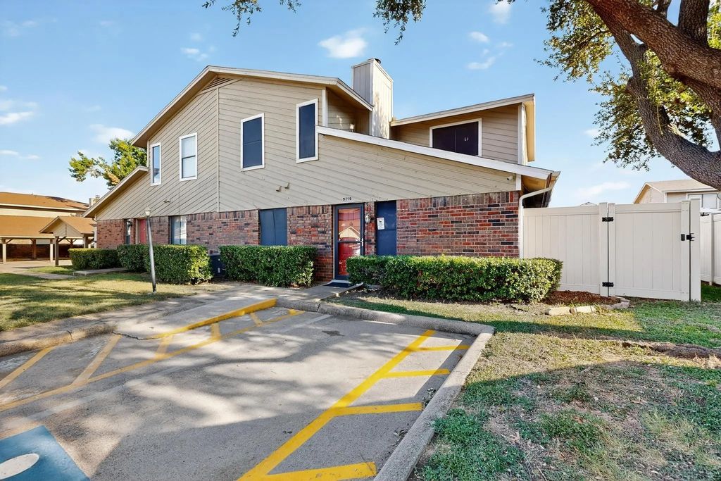 2240 Tarpley Road 344, Carrollton