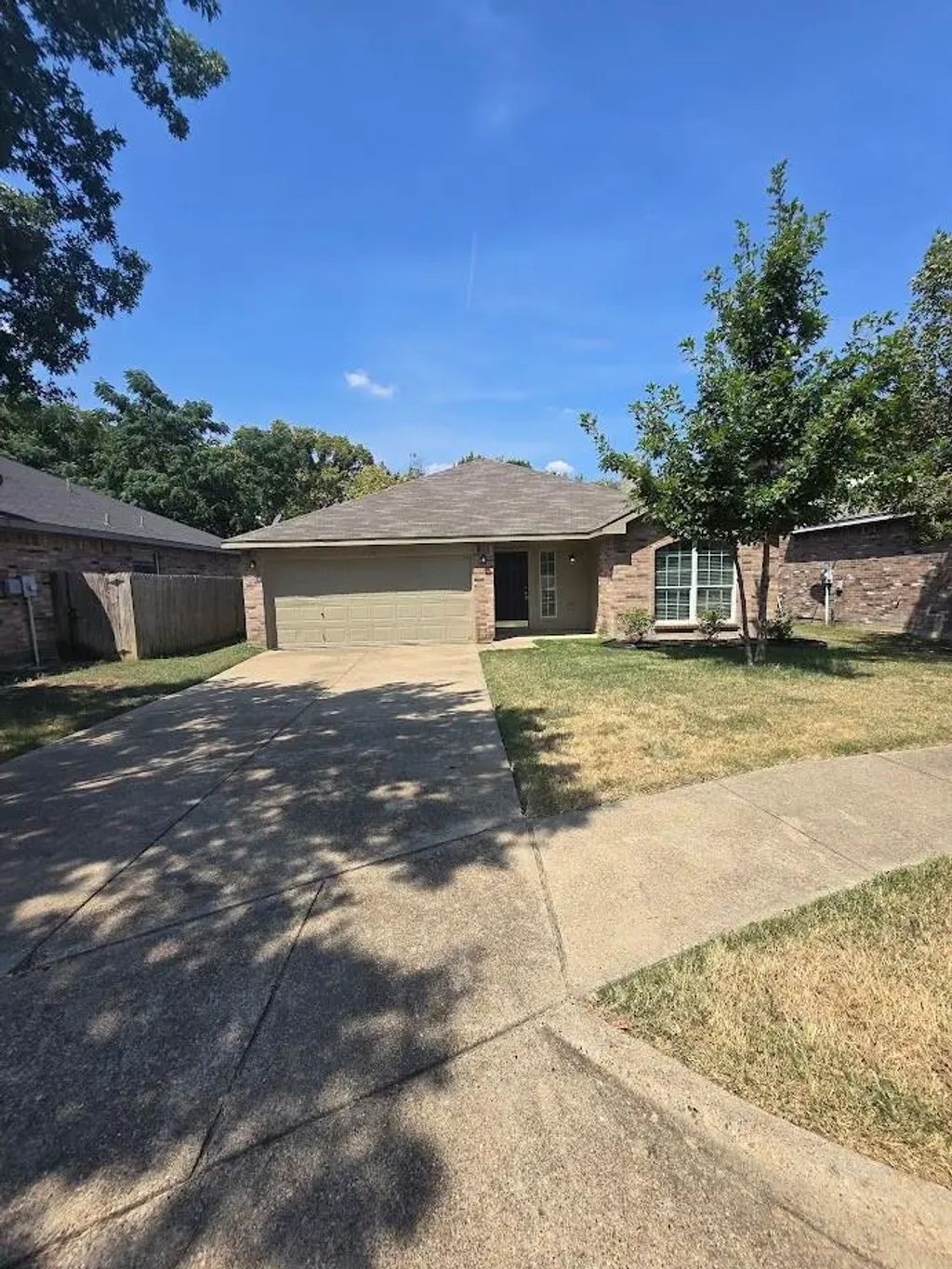 1359 Cleardale Drive, Dallas