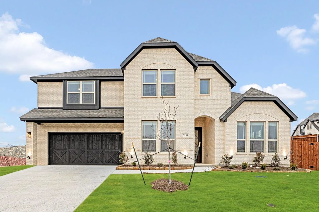 2034 Cascades Court, DeSoto