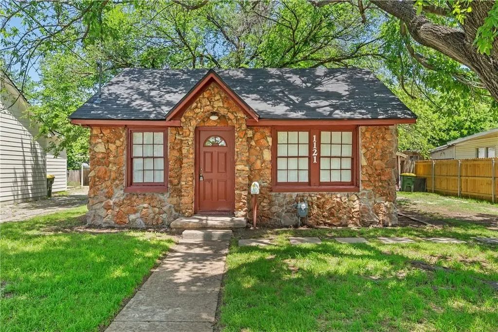 1121 Ashleman Street, Waco