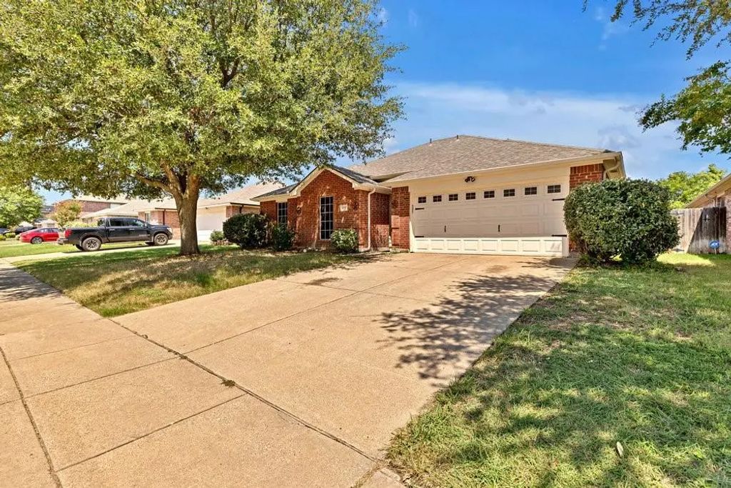 4507 Ashbury Lane, Mansfield