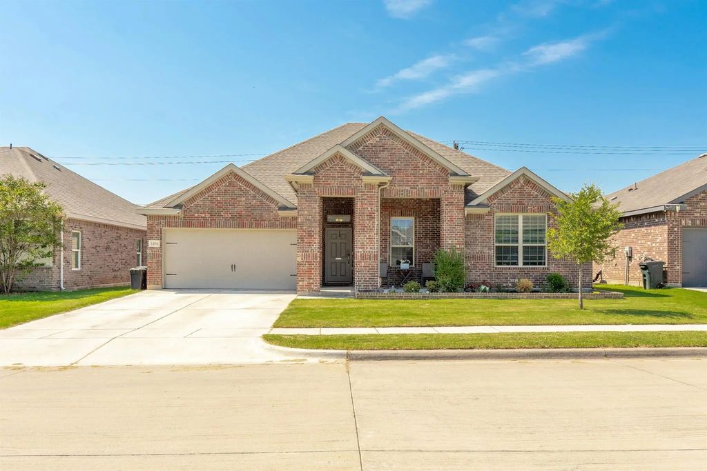 1436 Lakeview Drive, Pelican Bay