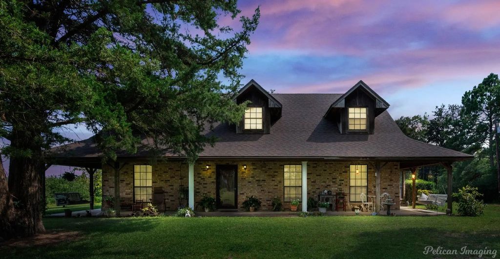 10609 Hwy 155, Castor