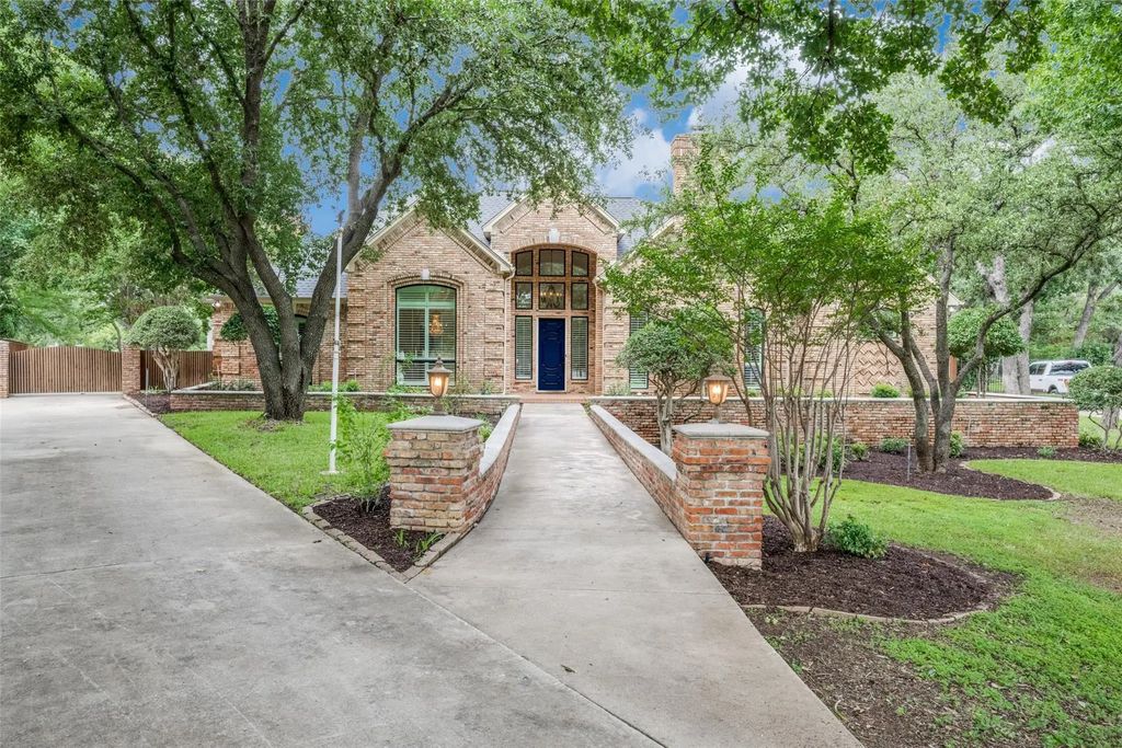 260 Canyon Oaks Drive, Argyle