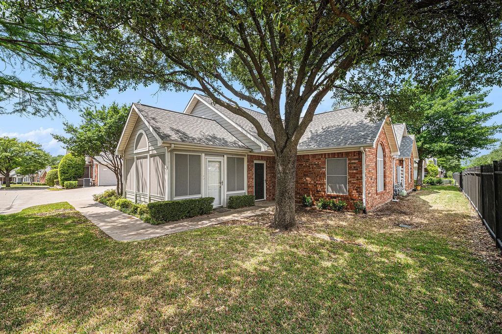 6132 Haley Lane, Fort Worth