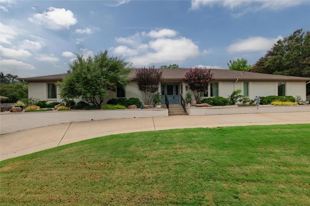 6921 Tumbling Trail, Fort Worth