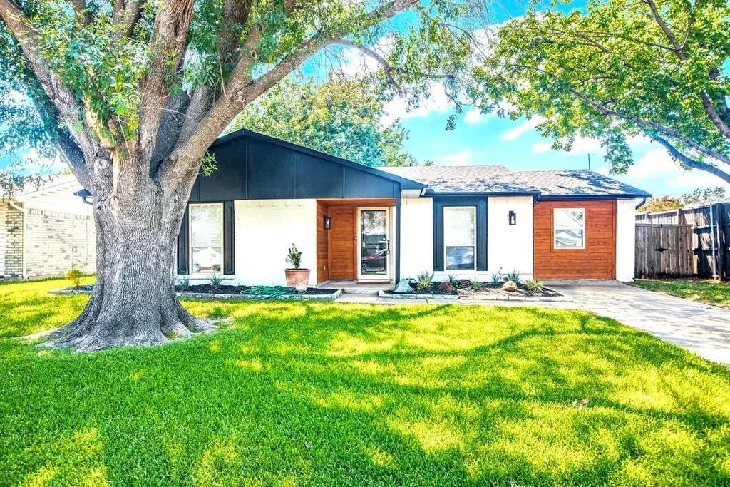 5708 Perrin Street, The Colony