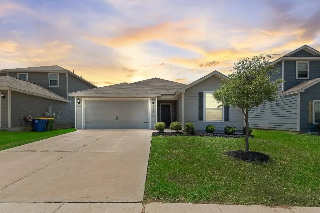 117 Hamilton Way, Venus