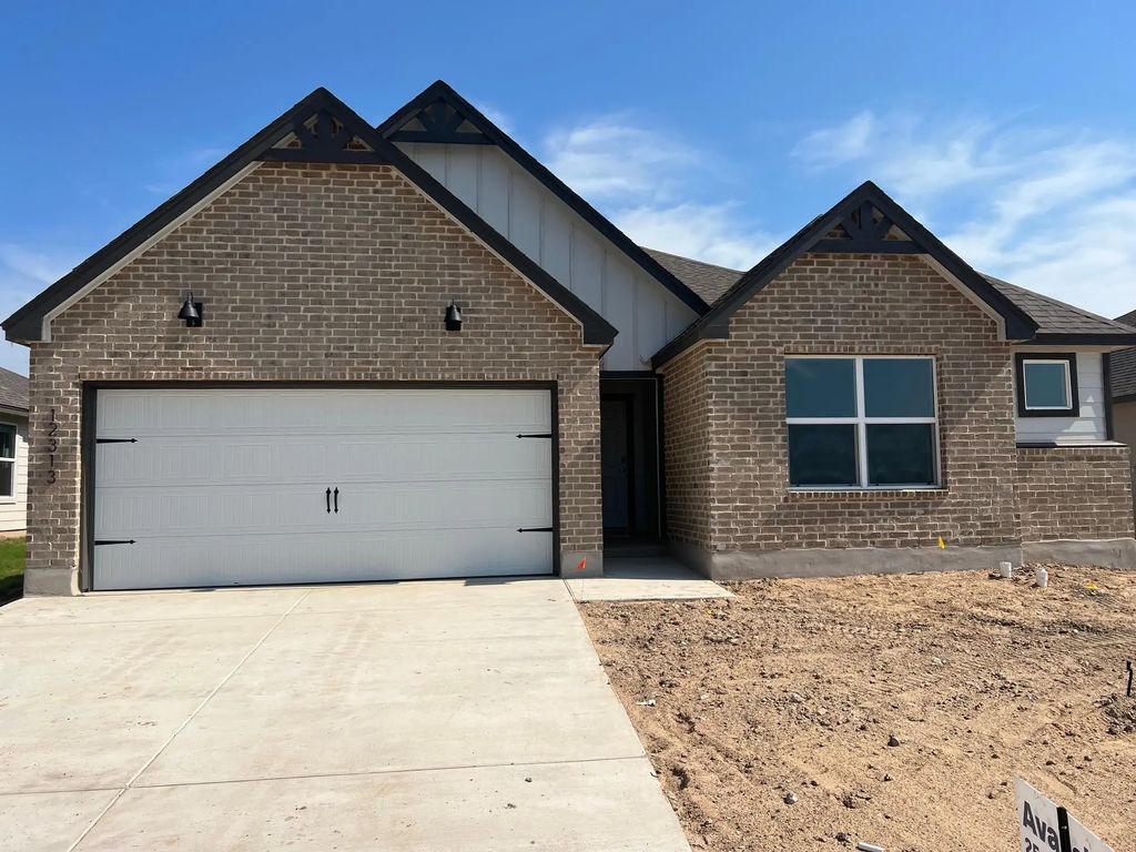 12313 Trogdon Road, Lorena