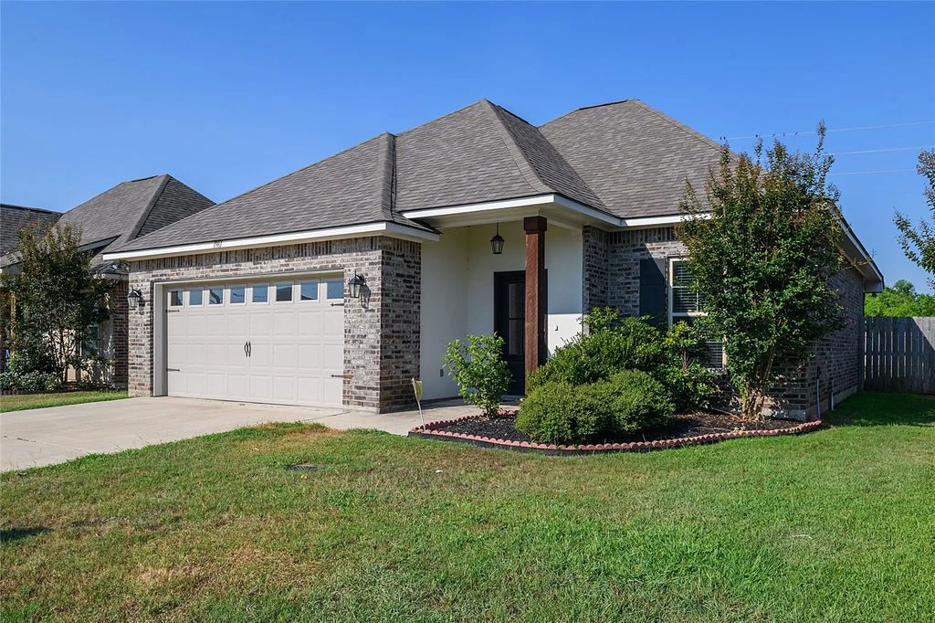 1981 Valdemar Place, Bossier City