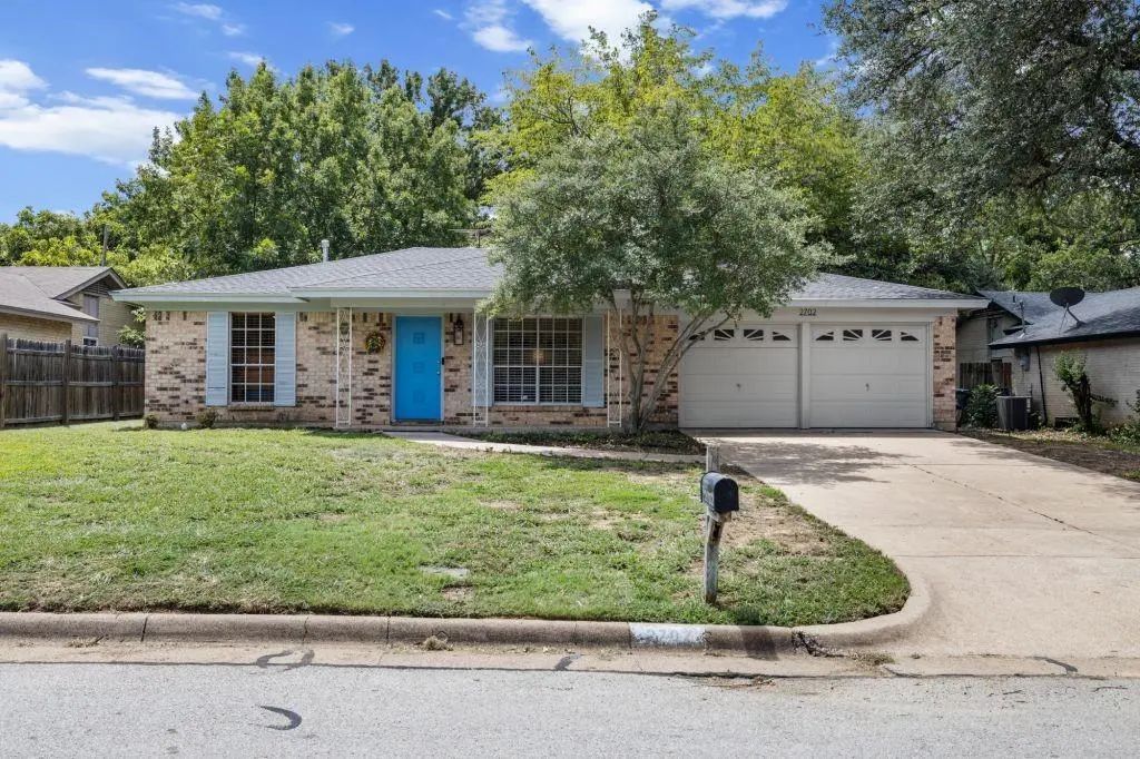 2702 Buffalo Drive, Arlington