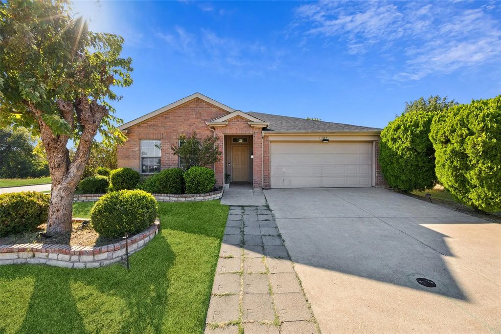 307 Lakehurst Drive, Wylie
