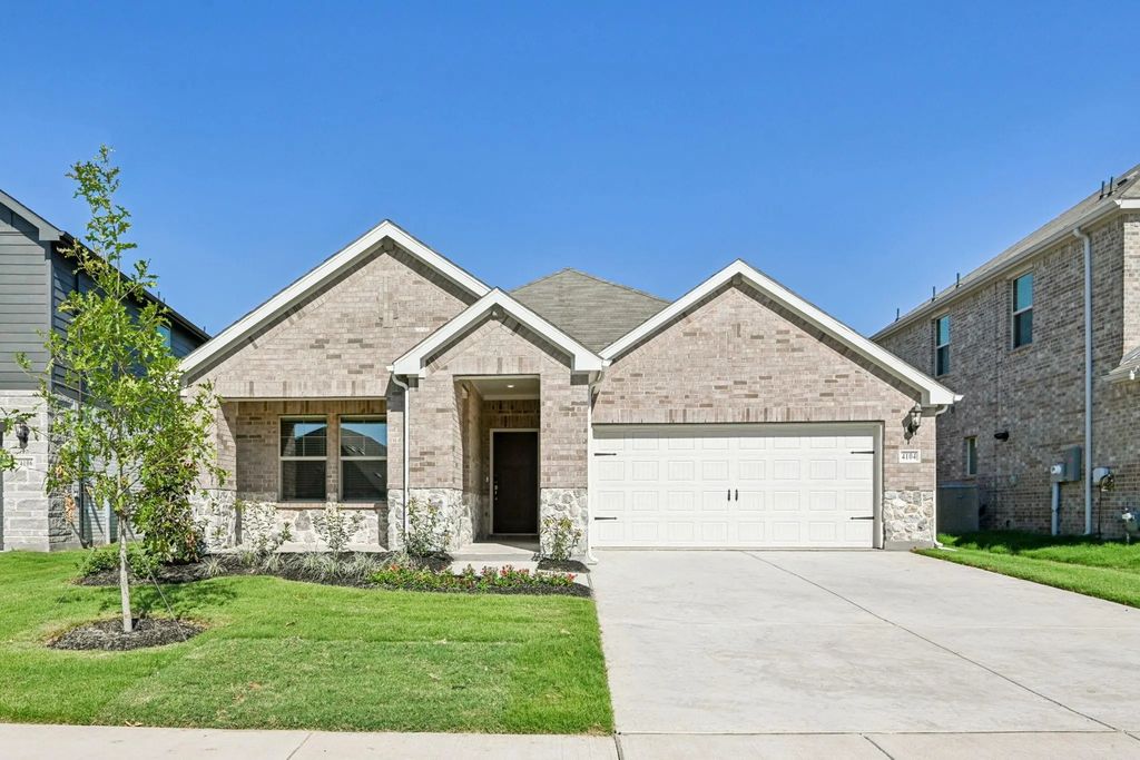 4104 Waco Drive, Farmersville