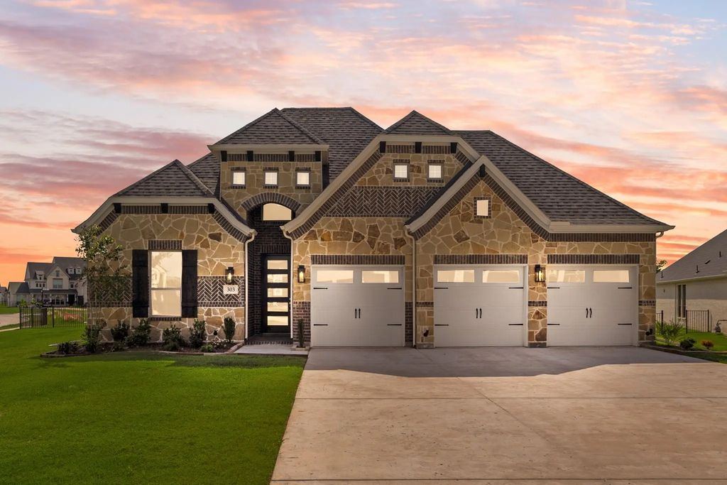 303 Big Antler Court, Heath