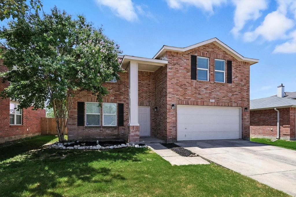 1716 Carolina Ridge Way, Fort Worth