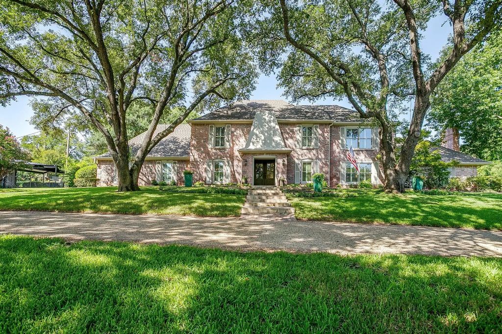 4020 Shadow Drive, Fort Worth