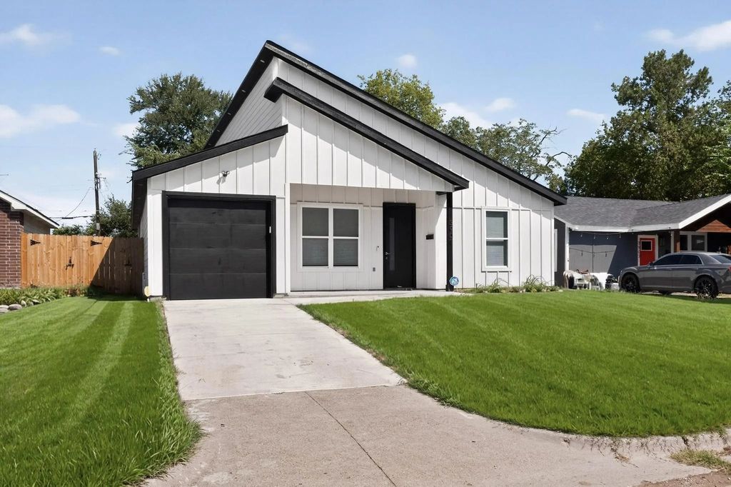 3901 Le May Avenue, Dallas