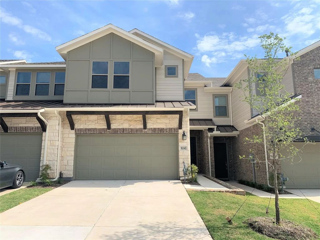 8242 Primrose Way, Dallas