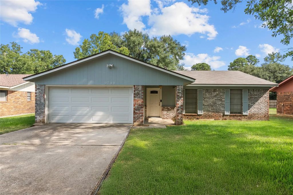 9739 Monticello Drive, Shreveport
