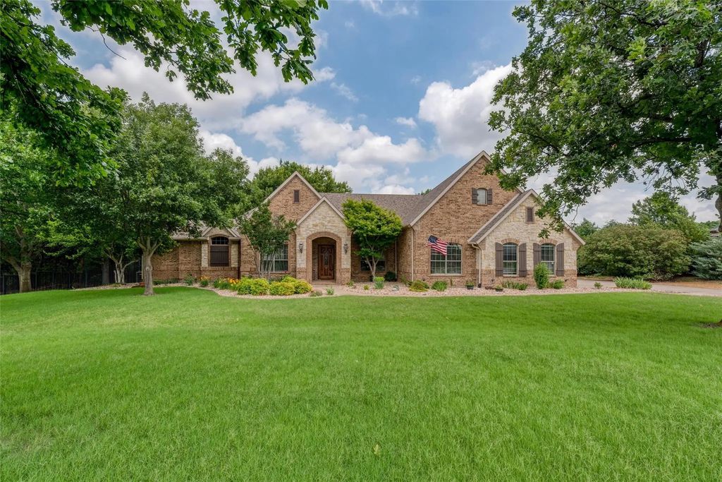 136 Whispering Winds Drive, Gunter