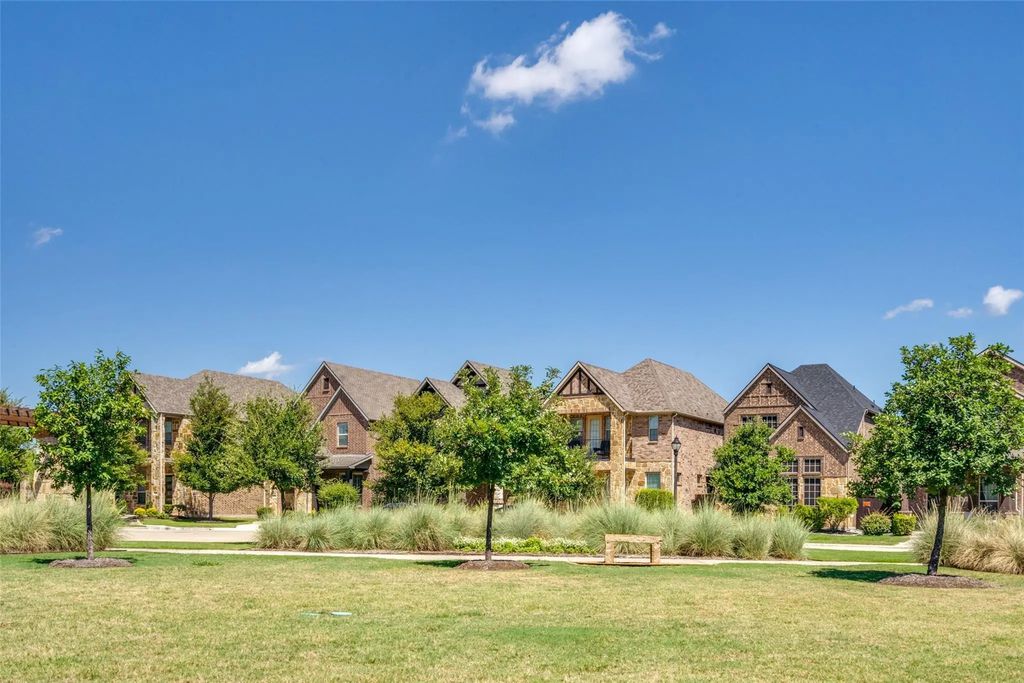 616 Club Drive, Allen