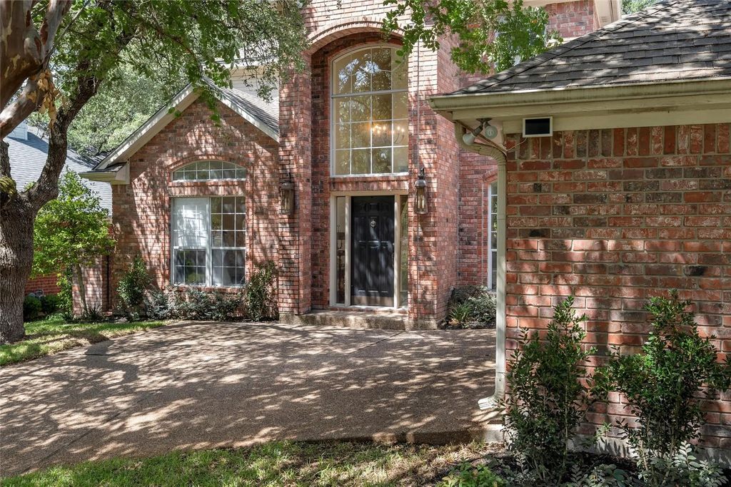 200 Wellington Drive, Waco