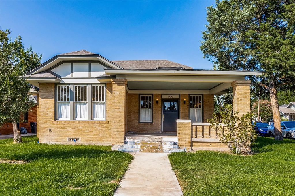700 Dumas Street, Dallas