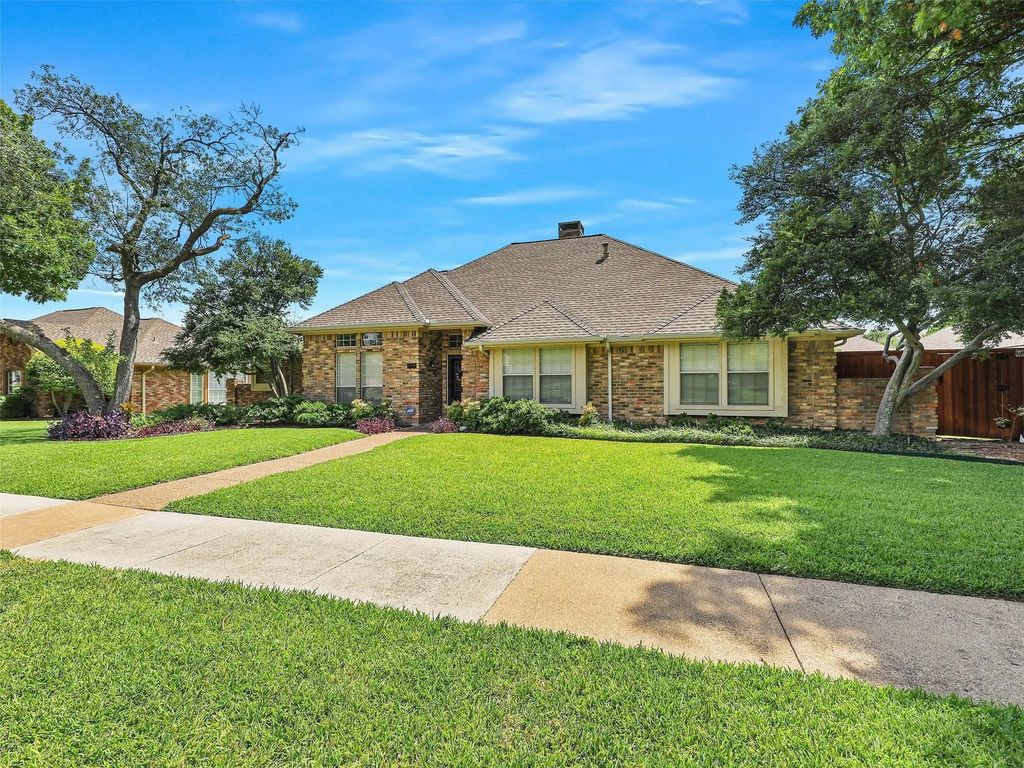 4208 Polstar Drive, Plano
