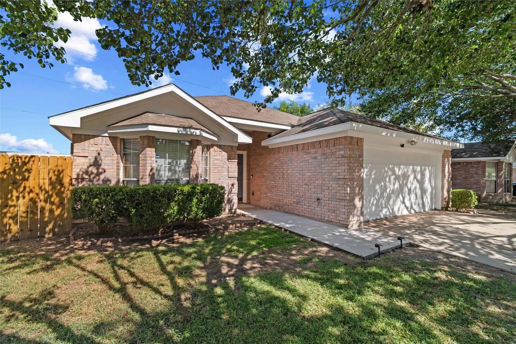 2722 Sunset Drive, Glenn Heights
