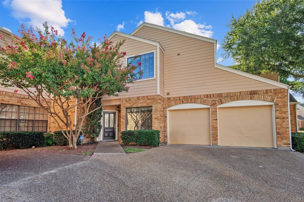 213 Cimarron Trail 2, Irving