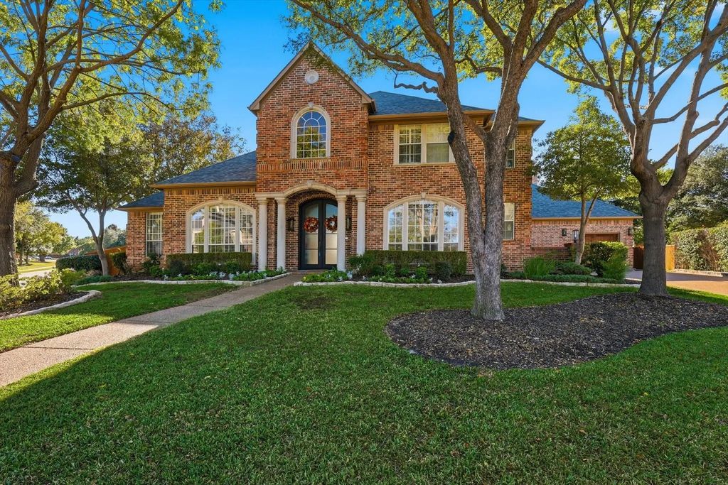 3901 Victory Court, Flower Mound