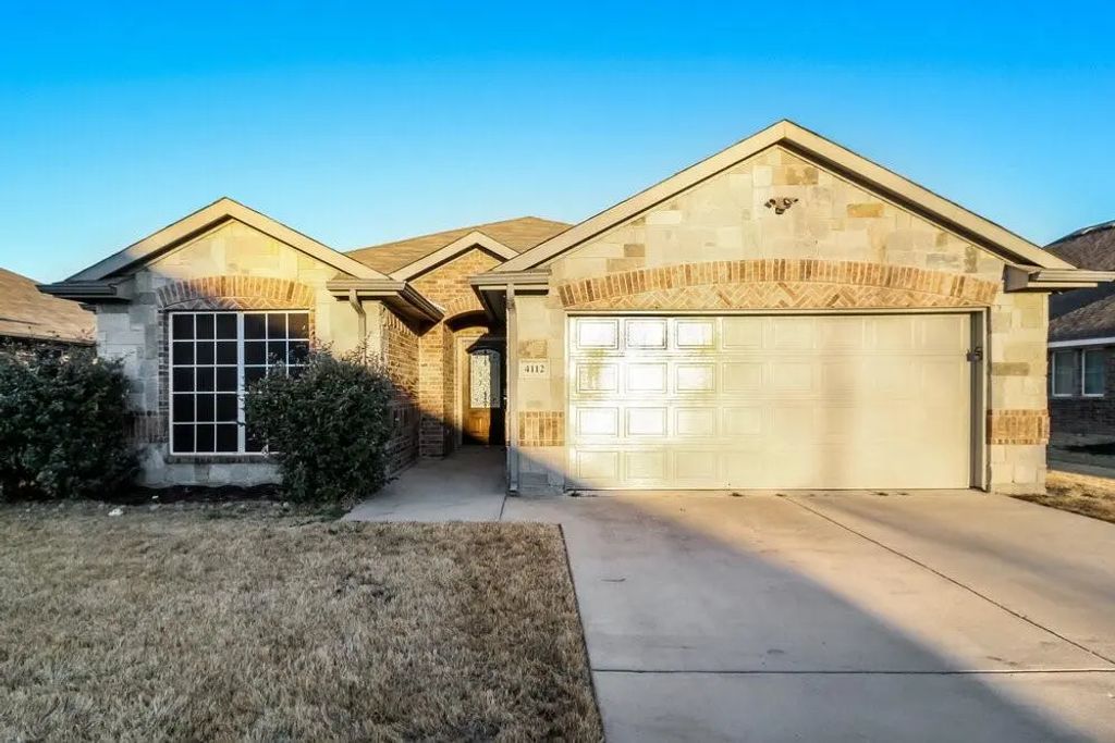 4112 Bridle Path Lane, Sanger