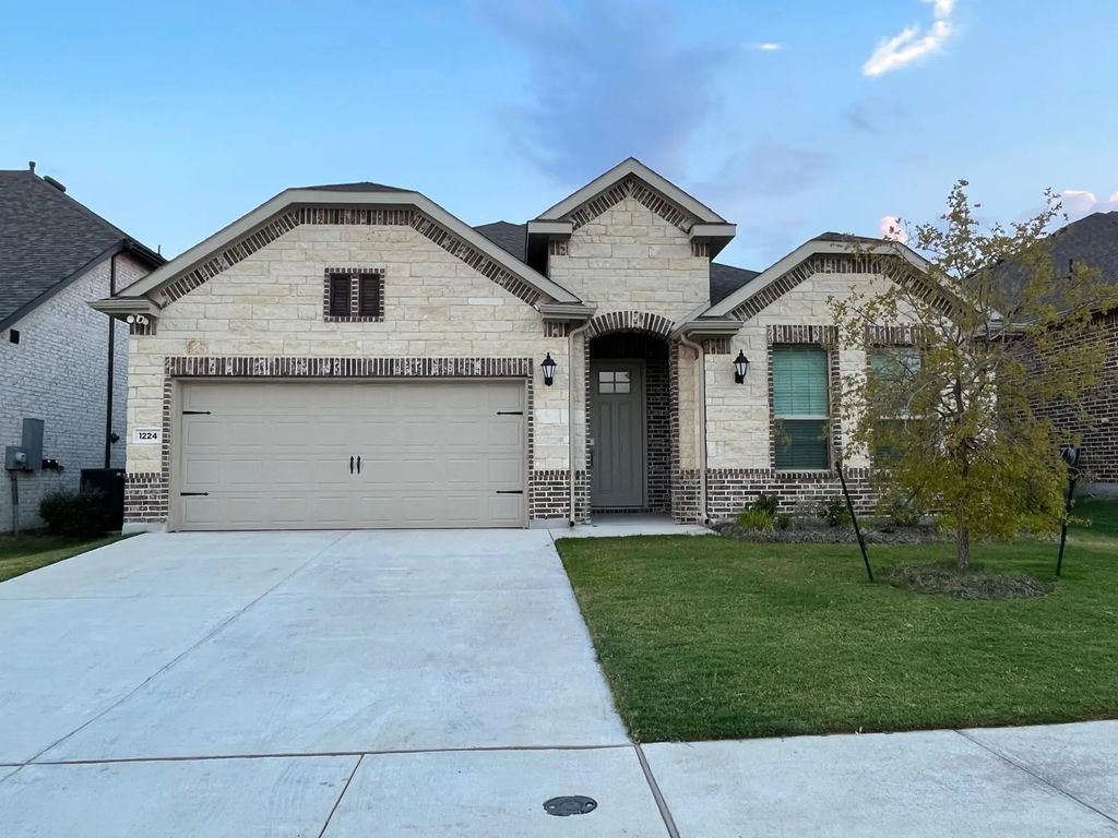 1224 Water Canna Drive, Justin