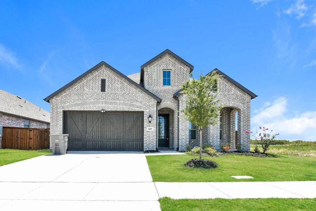 1609 San Donato Lane, McLendon Chisholm
