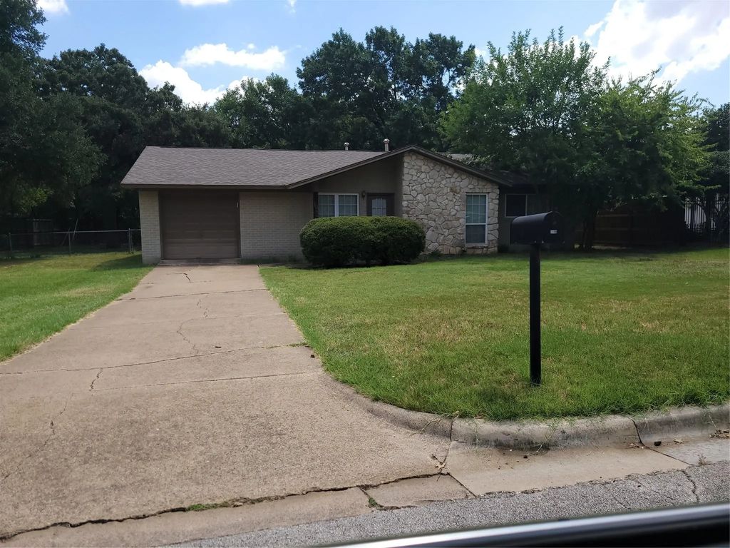 417 Ridge, Grapevine