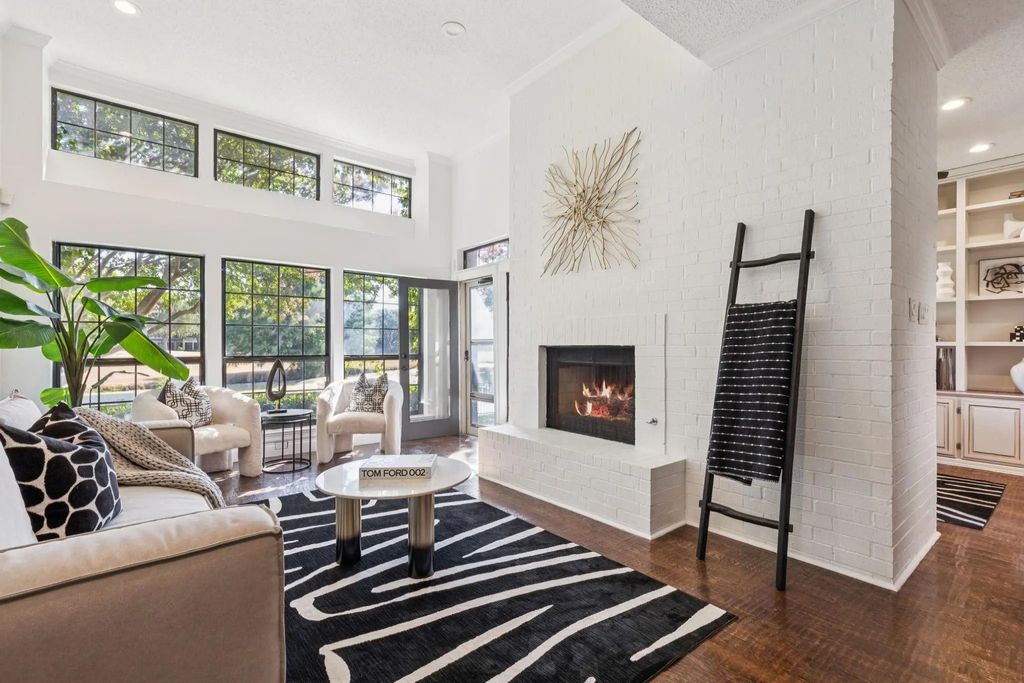 5016 Westgrove Drive 5016, Dallas