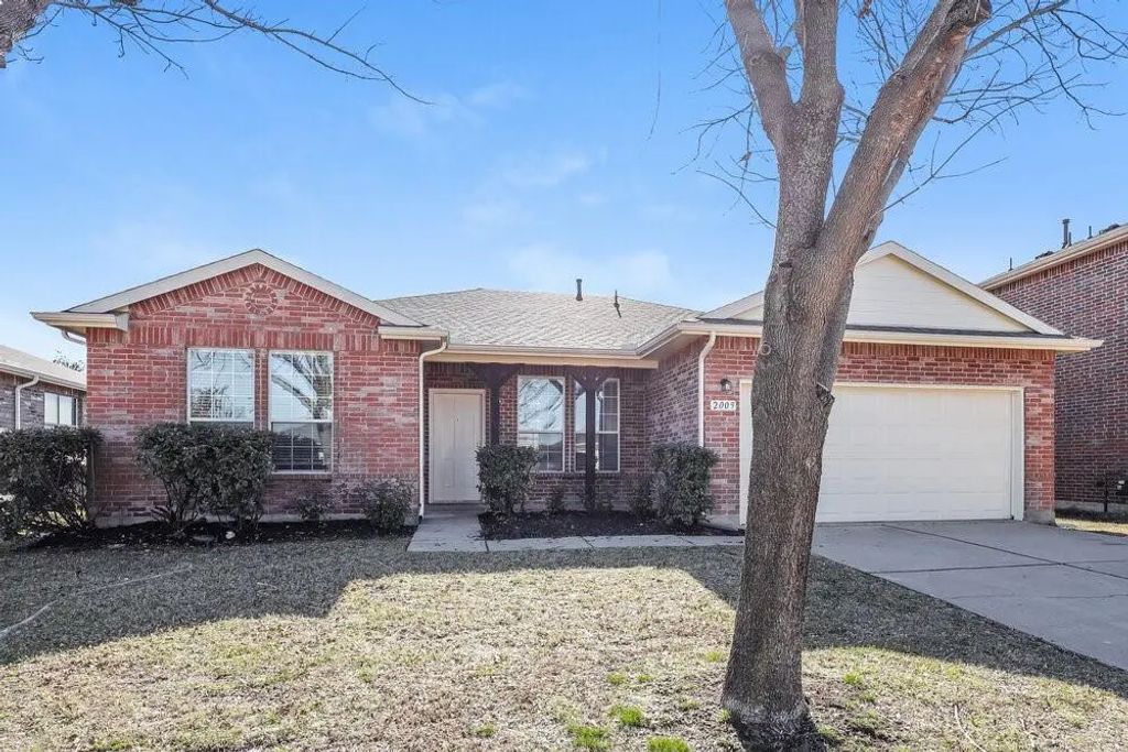 2009 Chisolm Trail, Forney