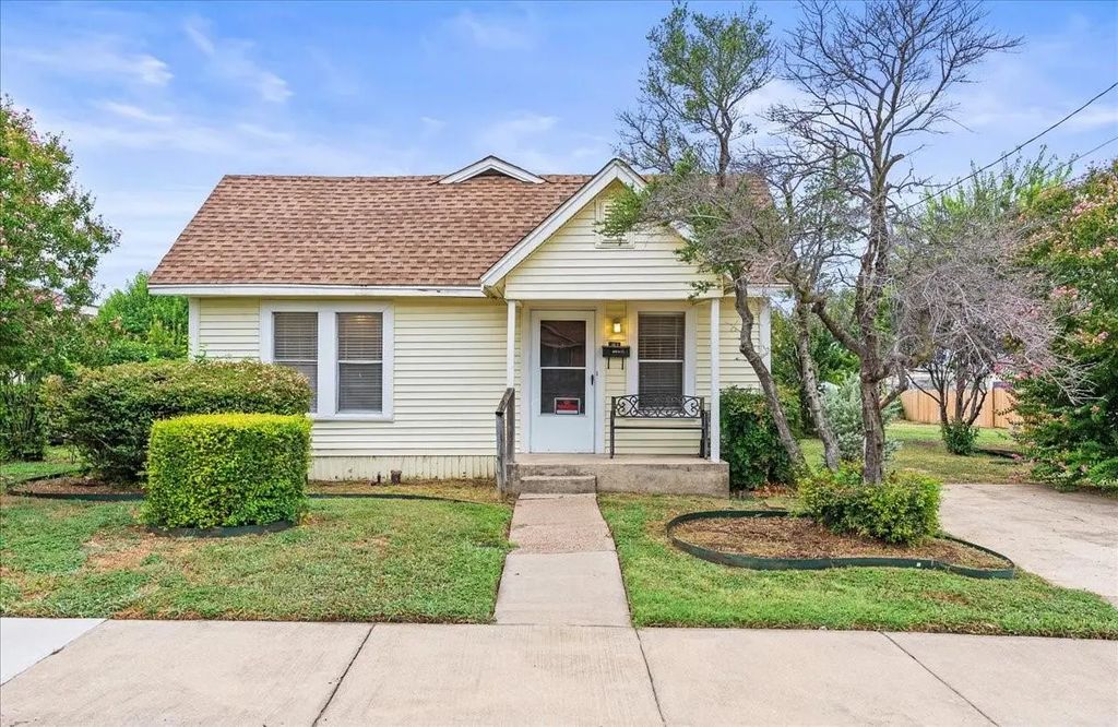 1117 F Avenue, Plano